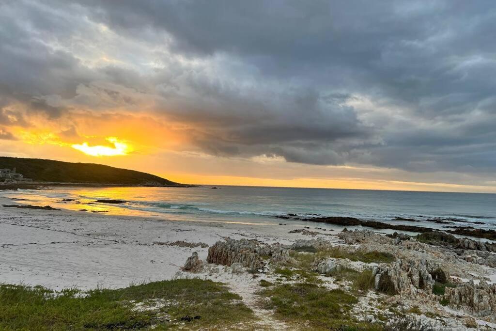 Ocean Retreat, Romansbaai Gansbaai Exteriör bild