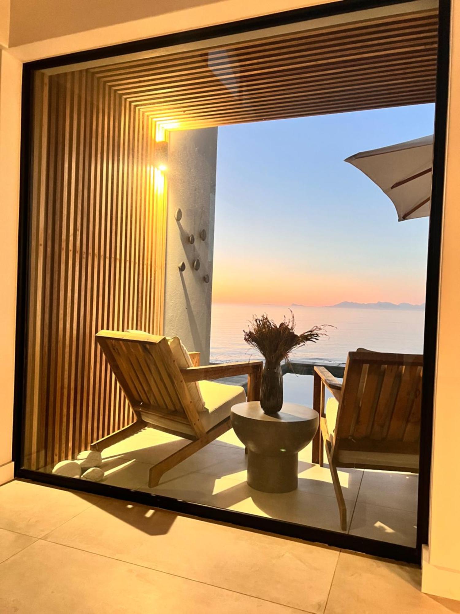 Ocean Retreat, Romansbaai Gansbaai Exteriör bild